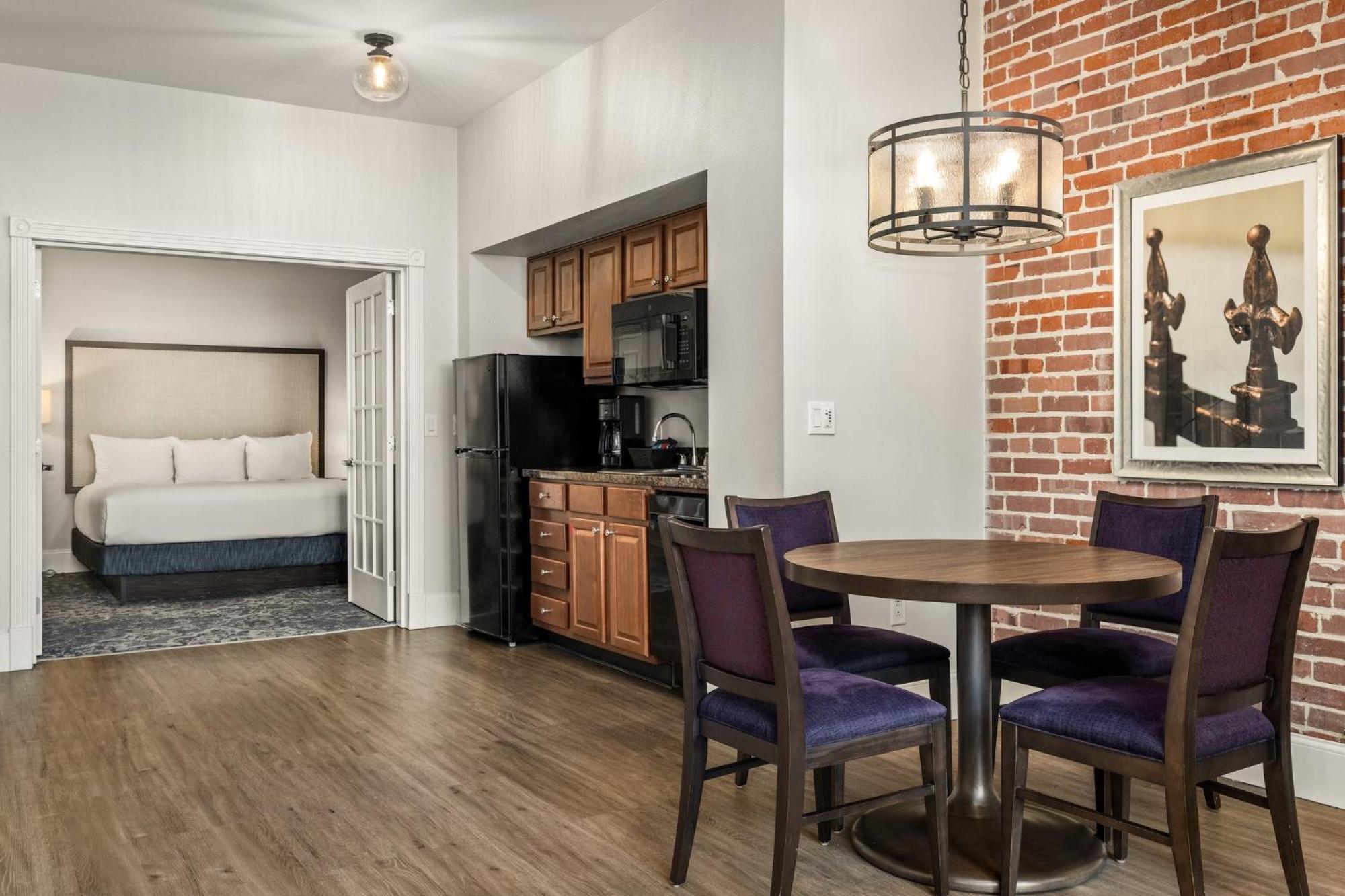 Club Wyndham La Belle Maison New Orleans Eksteriør bilde