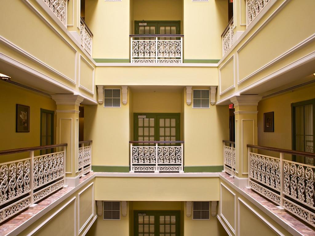 Club Wyndham La Belle Maison New Orleans Eksteriør bilde